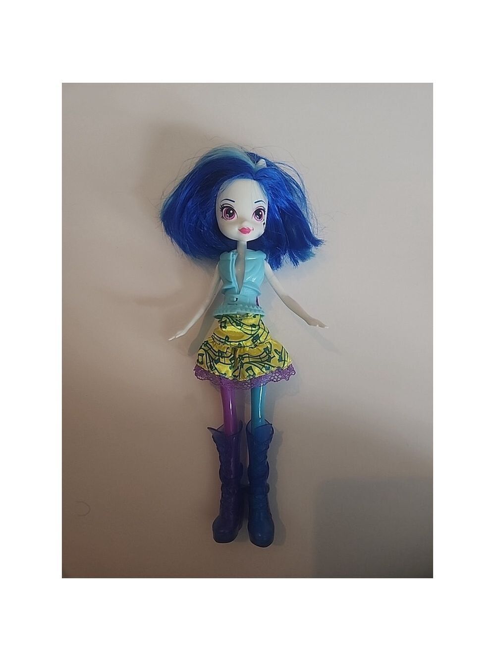 Vintage Little Pony Equestria Girls Rainbow Rocks DJ Equestrian 9" doll MLP